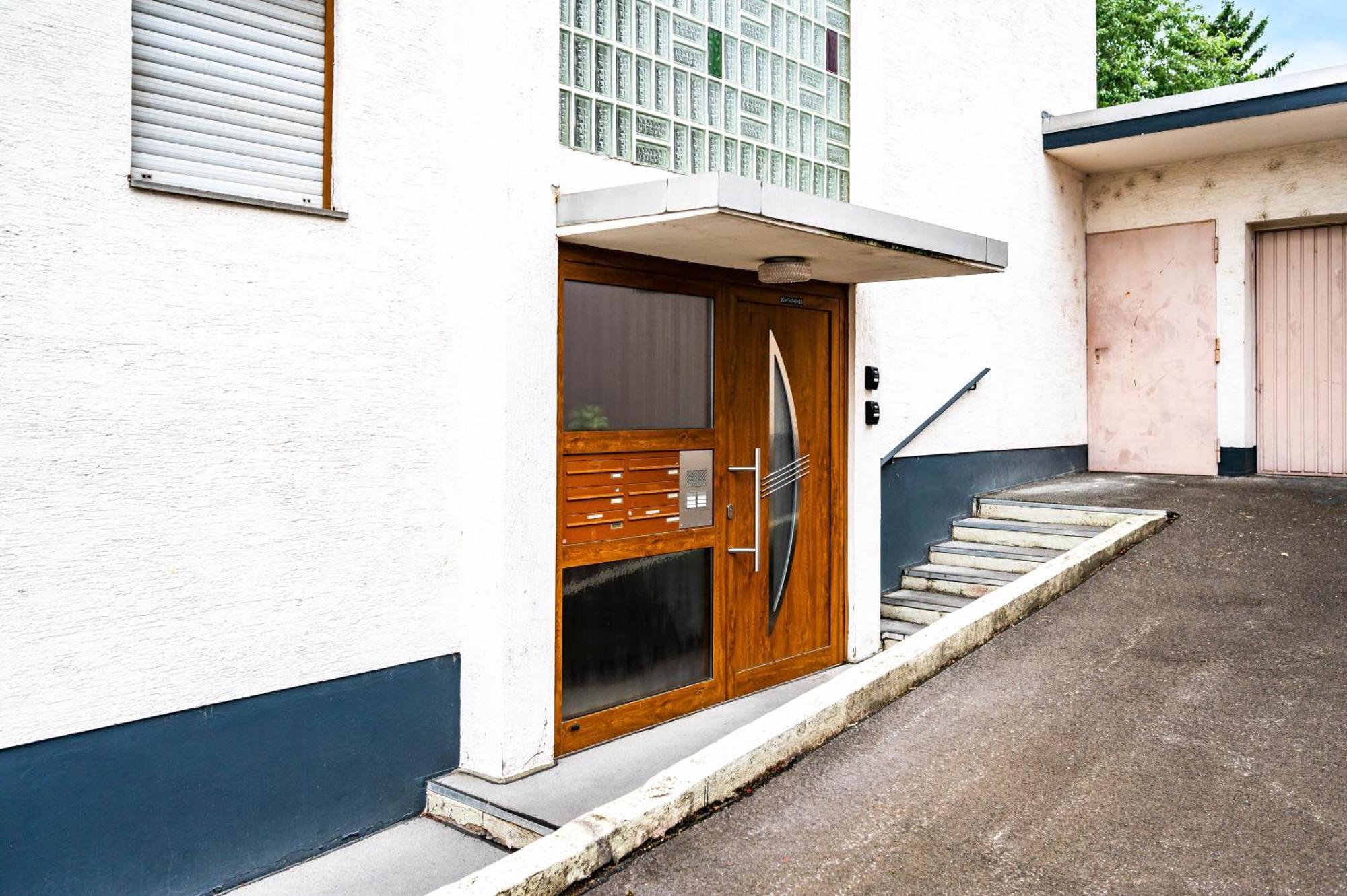 Ruhiges Und Zentrales Apartment In Huettenfeld Lampertheim Extérieur photo