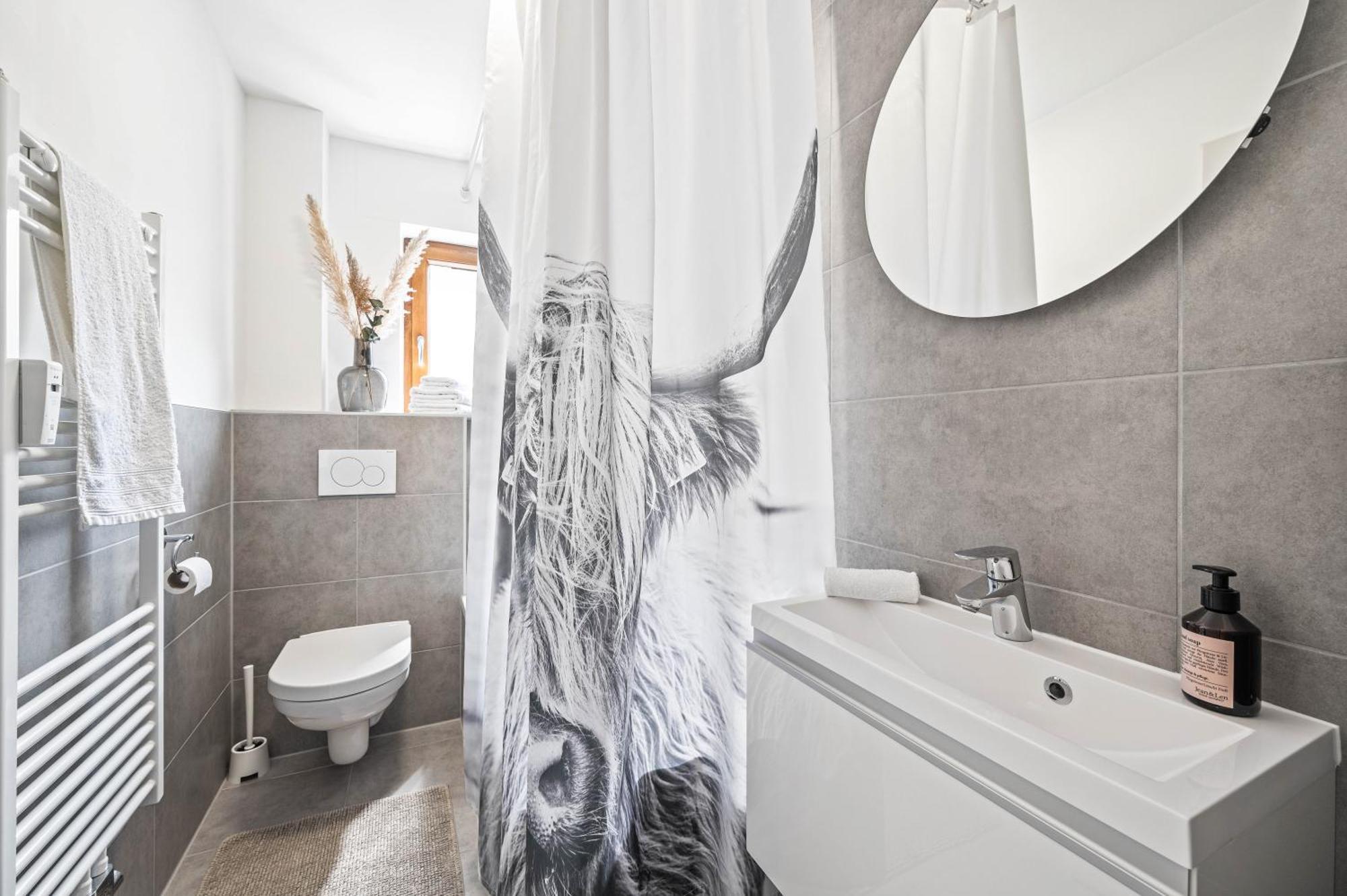 Ruhiges Und Zentrales Apartment In Huettenfeld Lampertheim Extérieur photo